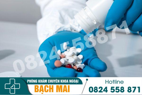 Hỗ trợ điều trị nang tuyến tiền liệt bằng thuốc